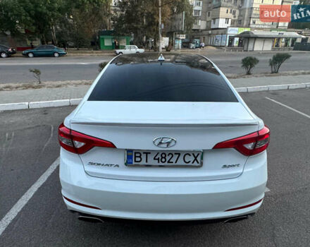 Білий Хендай Соната, об'ємом двигуна 2.4 л та пробігом 115 тис. км за 11000 $, фото 5 на Automoto.ua