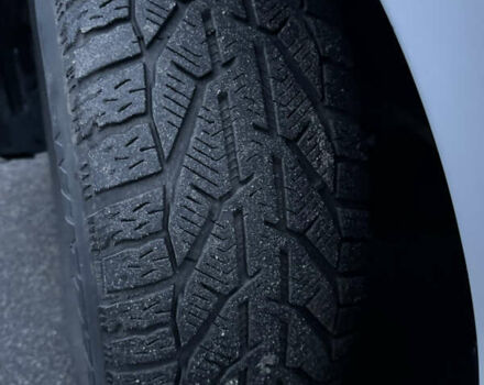 Белый Хендай Соната, объемом двигателя 2 л и пробегом 331 тыс. км за 7600 $, фото 14 на Automoto.ua