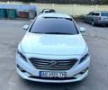 Белый Хендай Соната, объемом двигателя 2 л и пробегом 106 тыс. км за 9000 $, фото 1 на Automoto.ua