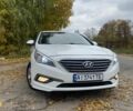 Білий Хендай Соната, об'ємом двигуна 2 л та пробігом 202 тис. км за 8200 $, фото 1 на Automoto.ua