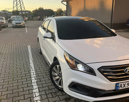 Белый Хендай Соната, объемом двигателя 2.36 л и пробегом 132 тыс. км за 10600 $, фото 5 на Automoto.ua