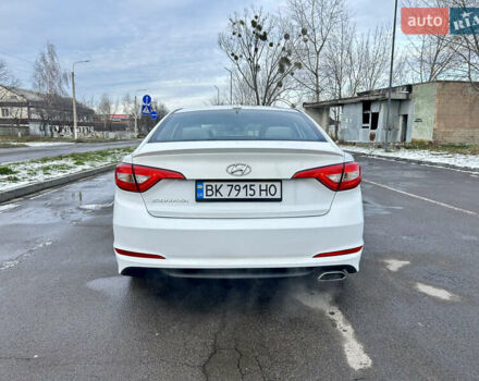Белый Хендай Соната, объемом двигателя 2.4 л и пробегом 119 тыс. км за 10500 $, фото 6 на Automoto.ua