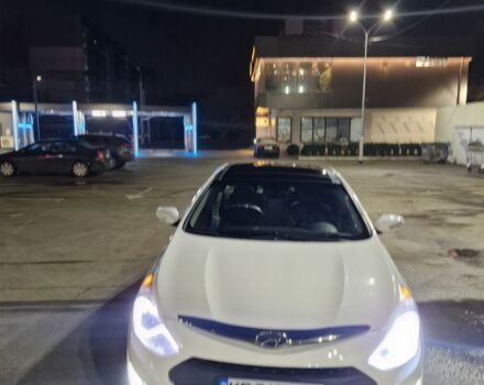 Білий Хендай Соната, об'ємом двигуна 2 л та пробігом 120 тис. км за 11600 $, фото 12 на Automoto.ua