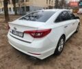 Белый Хендай Соната, объемом двигателя 2.4 л и пробегом 255 тыс. км за 9500 $, фото 7 на Automoto.ua