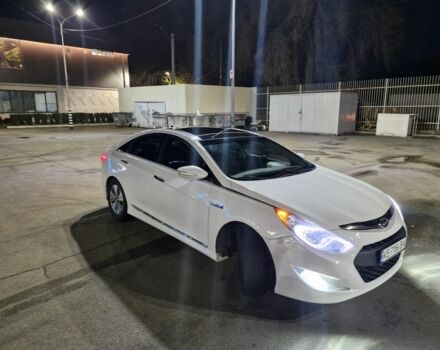 Білий Хендай Соната, об'ємом двигуна 2 л та пробігом 120 тис. км за 11600 $, фото 13 на Automoto.ua