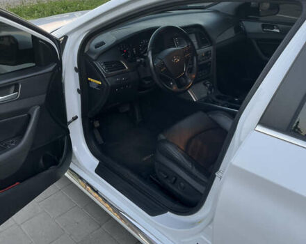 Белый Хендай Соната, объемом двигателя 2.36 л и пробегом 132 тыс. км за 10600 $, фото 35 на Automoto.ua