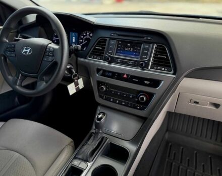 Белый Хендай Соната, объемом двигателя 2.4 л и пробегом 160 тыс. км за 9599 $, фото 16 на Automoto.ua