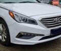 Белый Хендай Соната, объемом двигателя 2.36 л и пробегом 127 тыс. км за 8800 $, фото 1 на Automoto.ua