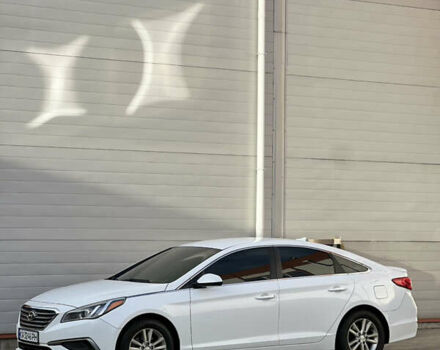 Белый Хендай Соната, объемом двигателя 2.36 л и пробегом 116 тыс. км за 12250 $, фото 6 на Automoto.ua