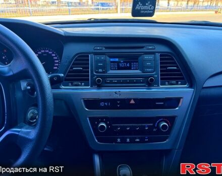 Хендай Соната 2015 у Одесі на Automoto.ua Білий Хендай Соната, об'ємом двигуна 2 л та пробігом 0 тис. км за 8500 $, фото 4 на Automoto.ua