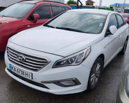 Білий Хендай Соната, об'ємом двигуна 2 л та пробігом 275 тис. км за 11300 $, фото 1 на Automoto.ua