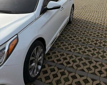 Білий Хендай Соната, об'ємом двигуна 2 л та пробігом 198 тис. км за 12799 $, фото 3 на Automoto.ua