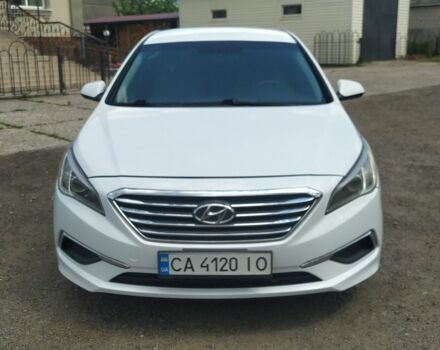 Белый Хендай Соната, объемом двигателя 2 л и пробегом 190 тыс. км за 9400 $, фото 3 на Automoto.ua