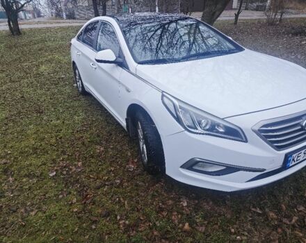 Хендай Соната 2015 у Дніпро (Дніпропетровську) на Automoto.ua Білий Хендай Соната, об'ємом двигуна 2 л та пробігом 199 тис. км за 9800 $, фото 3 на Automoto.ua