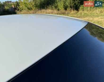 Білий Хендай Соната, об'ємом двигуна 2.36 л та пробігом 239 тис. км за 10600 $, фото 18 на Automoto.ua