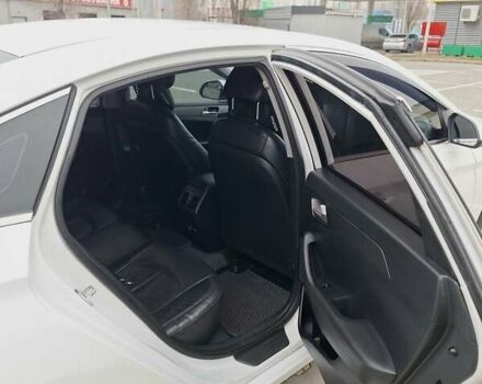 Білий Хендай Соната, об'ємом двигуна 2 л та пробігом 312 тис. км за 10500 $, фото 13 на Automoto.ua