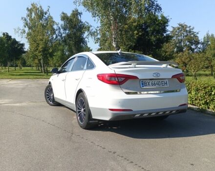 Білий Хендай Соната, об'ємом двигуна 2 л та пробігом 169 тис. км за 11200 $, фото 3 на Automoto.ua