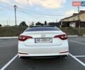 Белый Хендай Соната, объемом двигателя 2 л и пробегом 218 тыс. км за 13999 $, фото 6 на Automoto.ua