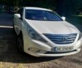 Білий Хендай Соната, об'ємом двигуна 2 л та пробігом 106 тис. км за 9500 $, фото 1 на Automoto.ua