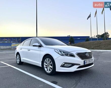 Белый Хендай Соната, объемом двигателя 2 л и пробегом 218 тыс. км за 13999 $, фото 11 на Automoto.ua