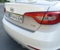 Белый Хендай Соната, объемом двигателя 2 л и пробегом 169 тыс. км за 11200 $, фото 11 на Automoto.ua