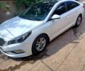 Білий Хендай Соната, об'ємом двигуна 2.4 л та пробігом 189 тис. км за 10000 $, фото 1 на Automoto.ua