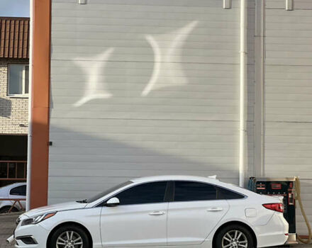 Белый Хендай Соната, объемом двигателя 2.36 л и пробегом 116 тыс. км за 12250 $, фото 4 на Automoto.ua