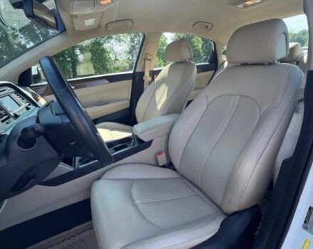 Хендай Соната 2015 в Львове на Automoto.ua Белый Хендай Соната, объемом двигателя 2.4 л и пробегом 75 тыс. км за 1800 $, фото 5 на Automoto.ua