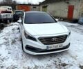 Білий Хендай Соната, об'ємом двигуна 2.4 л та пробігом 106 тис. км за 11500 $, фото 1 на Automoto.ua