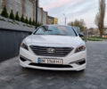 Хендай Соната 2015 в Ровно на Automoto.ua Белый Хендай Соната, объемом двигателя 2.4 л и пробегом 160 тыс. км за 11000 $, фото 1 на Automoto.ua
