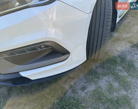 Білий Хендай Соната, об'ємом двигуна 2.36 л та пробігом 239 тис. км за 10600 $, фото 14 на Automoto.ua