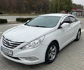 Білий Хендай Соната, об'ємом двигуна 2 л та пробігом 370 тис. км за 8300 $, фото 1 на Automoto.ua