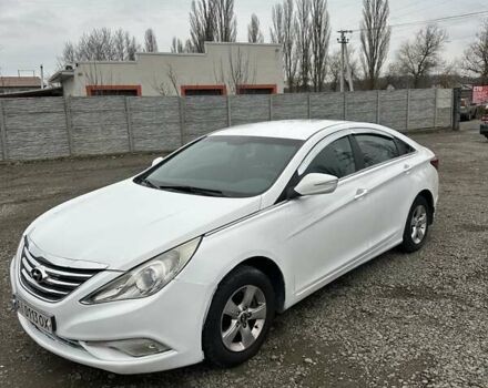 Білий Хендай Соната, об'ємом двигуна 2 л та пробігом 550 тис. км за 5900 $, фото 5 на Automoto.ua