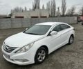 Білий Хендай Соната, об'ємом двигуна 2 л та пробігом 550 тис. км за 5900 $, фото 5 на Automoto.ua