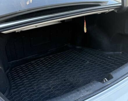 Білий Хендай Соната, об'ємом двигуна 2 л та пробігом 187 тис. км за 10200 $, фото 10 на Automoto.ua