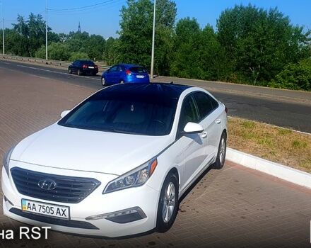 Білий Хендай Соната, об'ємом двигуна 2.4 л та пробігом 150 тис. км за 9000 $, фото 6 на Automoto.ua