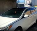 Білий Хендай Соната, об'ємом двигуна 2.4 л та пробігом 150 тис. км за 9000 $, фото 1 на Automoto.ua