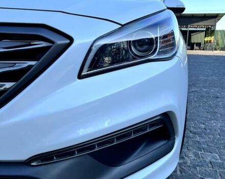 Белый Хендай Соната, объемом двигателя 2.4 л и пробегом 160 тыс. км за 11000 $, фото 12 на Automoto.ua