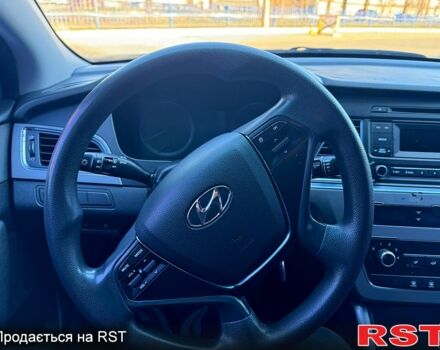 Белый Хендай Соната, объемом двигателя 2 л и пробегом 0 тыс. км за 8500 $, фото 3 на Automoto.ua