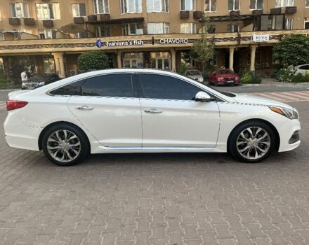 Белый Хендай Соната, объемом двигателя 2 л и пробегом 160 тыс. км за 15000 $, фото 2 на Automoto.ua