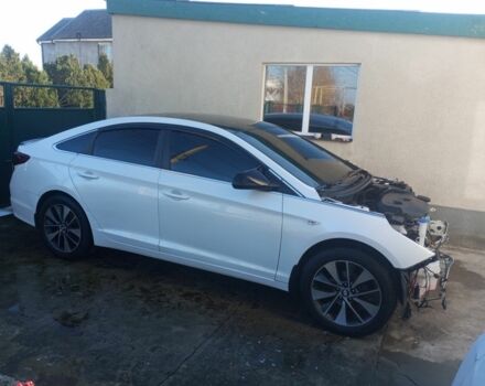 Белый Хендай Соната, объемом двигателя 2 л и пробегом 180 тыс. км за 5650 $, фото 12 на Automoto.ua