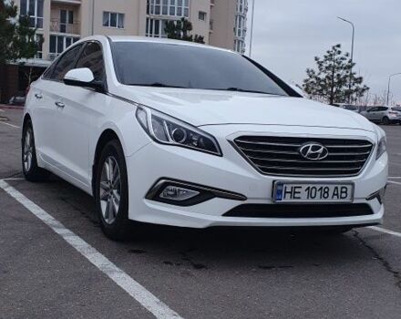 Білий Хендай Соната, об'ємом двигуна 2 л та пробігом 277 тис. км за 10000 $, фото 7 на Automoto.ua