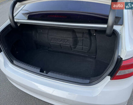 Білий Хендай Соната, об'ємом двигуна 2 л та пробігом 161 тис. км за 9999 $, фото 9 на Automoto.ua