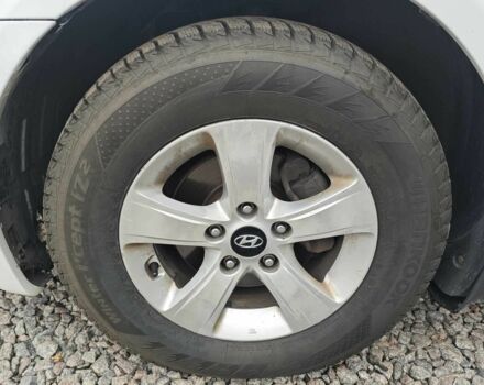 Хендай Соната 2016 в Киеве на Automoto.ua Белый Хендай Соната, объемом двигателя 2 л и пробегом 338 тыс. км за 7800 $, фото 22 на Automoto.ua