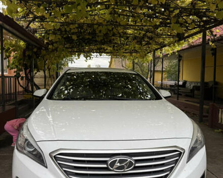 Белый Хендай Соната, объемом двигателя 2.36 л и пробегом 195 тыс. км за 8850 $, фото 24 на Automoto.ua