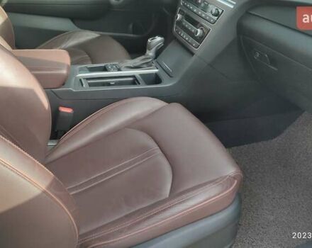 Білий Хендай Соната, об'ємом двигуна 1.7 л та пробігом 119 тис. км за 14950 $, фото 8 на Automoto.ua
