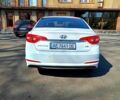 Белый Хендай Соната, объемом двигателя 2 л и пробегом 270 тыс. км за 12000 $, фото 2 на Automoto.ua