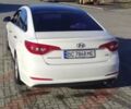 Белый Хендай Соната, объемом двигателя 2 л и пробегом 180 тыс. км за 10500 $, фото 5 на Automoto.ua