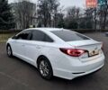 Белый Хендай Соната, объемом двигателя 2.4 л и пробегом 184 тыс. км за 10900 $, фото 9 на Automoto.ua
