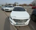 Белый Хендай Соната, объемом двигателя 2 л и пробегом 341 тыс. км за 8200 $, фото 1 на Automoto.ua